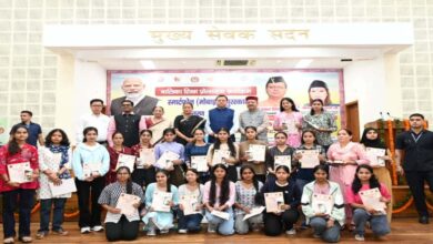 Uttarakhand News: अंतरराष्ट्रीय बालिका दिवस : समाज की तरक्की नारी शक्ति से होती है- मुख्यमंत्री पुष्कर सिंह धामी…..