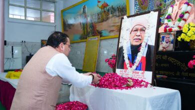 मुख्यमंत्री श्री पुष्कर सिंह धामी ने आरएसएस के वरिष्ठ प्रचारक श्री राधेश्याम जी को दी श्रद्धांजलि