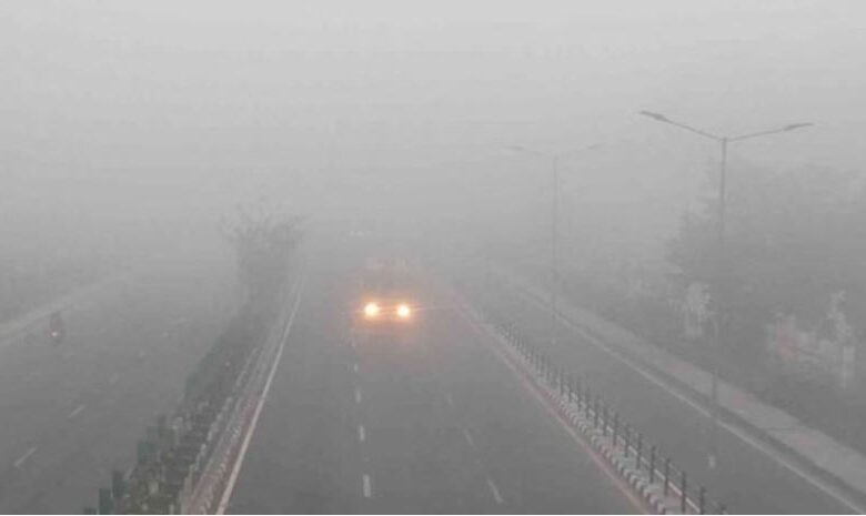 मौसम हुआ सख्त: पहाड़ी इलाकों में पाला, मैदानों में घना कोहरा संभावित.. मौसम हुआ सख्त: पहाड़ी इलाकों में पाला, मैदानों में घना कोहरा संभावित..