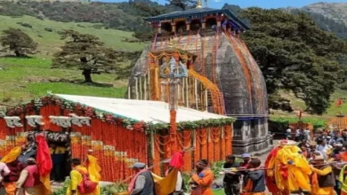 “मद्महेश्वर मंदिर के कपाट शीतकाल के लिए बंद, चल विग्रह डोली 21 को पहुंचेगी ऊखीमठ”