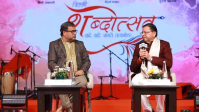 मुख्यमंत्री पुष्कर सिंह धामी ने आज नई दिल्ली स्थित मेजर ध्यान चंद स्टेडियम में आयोजित ‘शब्दोत्सव’ कार्यक्रम के पंचम सत्र ‘धर्मरक्षक धामी’ में प्रतिभाग किया।