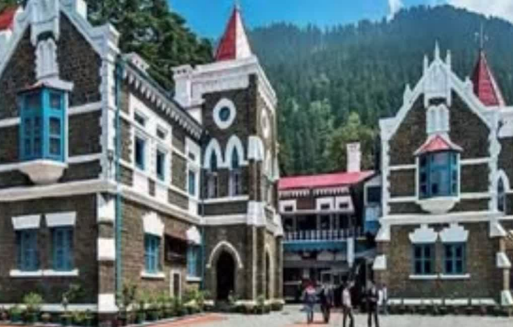 गंभीर बीमारी के बावजूद ट्रांसफर से अधिकारी की मौत मामले में हाईकोर्ट सख्त, सरकार और स्वास्थ्य महानिदेशक को नोटिस गंभीर बीमारी के बावजूद ट्रांसफर से अधिकारी की मौत मामले में हाईकोर्ट सख्त, सरकार और स्वास्थ्य महानिदेशक को नोटिस