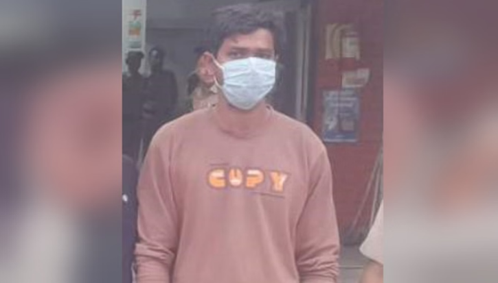 Rishikesh: डकैती का आरोपी त्रिवेणीघाट में गिरफ्तार, महाराष्ट्र और स्थानीय पुलिस की संयुक्त टीम ने दबोचा