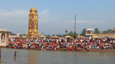 महिला के गंगा स्नान वीडियो के साथ टेंपरिंग, एआई से बनाया अश्लील, तीर्थ पुरोहितों में आक्रोश