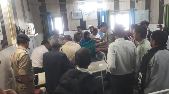 Champawat: खेल गतिविधियों के दौरान गले में भाला लगने से पॉलिटेक्निक छात्र की मौत, परिवार में मचा कोहराम