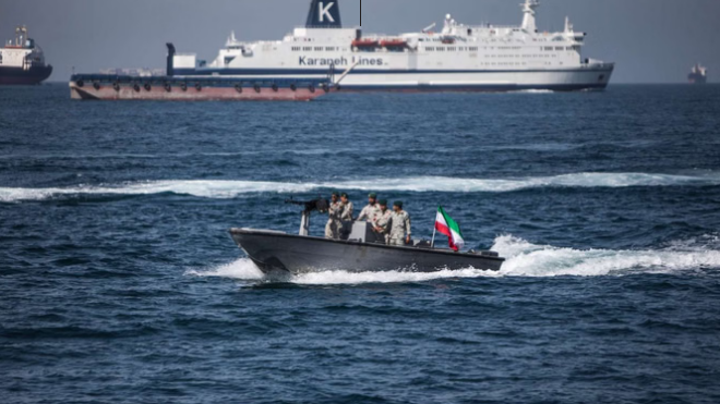 ‘अनुमति दी, फिर हमला क्यों’: ईरानी गोलीबारी पर भारतीय जहाज के कैप्टन ने लगाई फटकार, ऑडियो क्लिप में क्या?