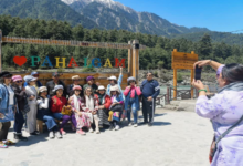 पहलगाम आतंकी हमले की पहली बरसी, पीएम मोदी समेत कई नेताओं ने दी श्रद्धांजलि