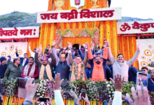 बदरीनाथ में PM मोदी के नाम से हुई पहली पूजा, कपाट खुलने पर 15 हजार से ज्यादा श्रद्धालु रहे मौजूद, जागरों से गूंजा धाम