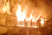 उत्तरकाशी जुणगा गांव में मकान में लगी भीषण आग, झुलसने से दो लोग घायल