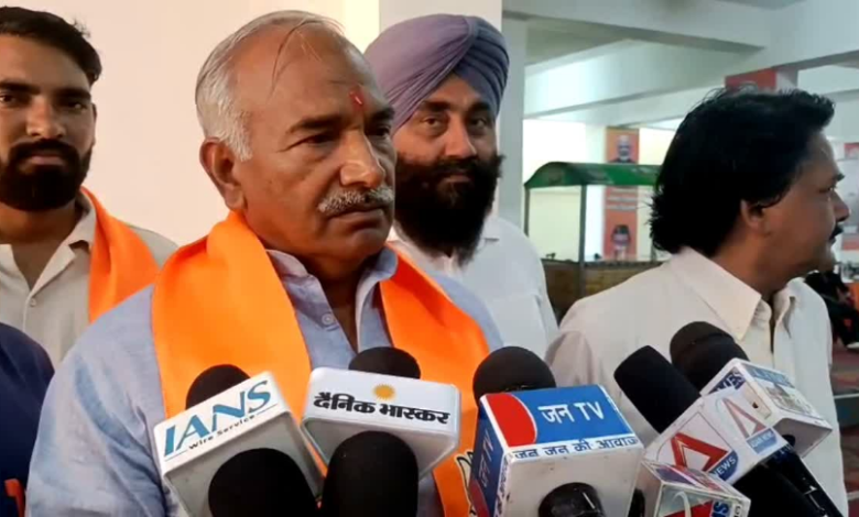 भाजपा बैठक में अरविंद पांडे का बड़ा बयान, खुद को बताया ‘अपराधी’, वैज्ञानिक जांच की मांग