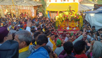 मां नंदा सुनंदा की भव्य शोभा यात्रा के साथ नंदा देवी मेला संपन्न, अल्मोड़ा में भक्तों ने नम आंखों से दी विदाई