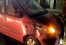 रुड़की में तेज रफ्तार का कहर, कार चालक ने वाहनों को मारी टक्कर, एक युवक की हालत नाजुक