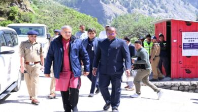 उत्तरकाशी पहुंचे मुख्य निर्वाचन आयुक्त ज्ञानेश कुमार, भारत-चीन सीमा से सटे पोलिंग बूथों का किया निरीक्षण