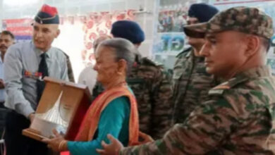 1965 भारत पाक युद्ध में शहीद हुए थे सिपाही मदन सिंह, 60 साल बाद पत्नी को मिले सहायता राशि के ₹28.45 लाख