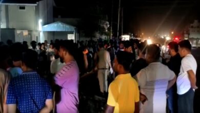 रुद्रपुर में तेज रफ्तार ट्रक ने बाइक सवार डॉक्टर को रौंदा, मौके पर दर्दनाक मौत