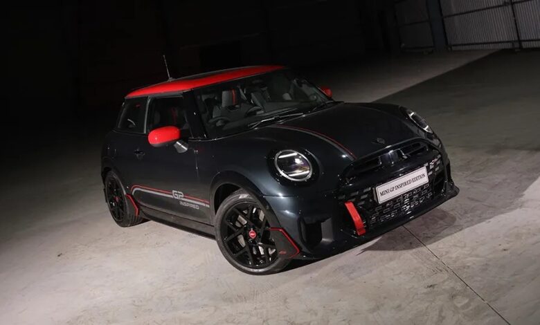 भारत में लॉन्च हुई नई Mini Cooper S JCW GP इंस्पायर्ड एडिशन, जानें कीमत और फीचर्स भारत में लॉन्च हुई नई Mini Cooper S JCW GP इंस्पायर्ड एडिशन, जानें कीमत और फीचर्स