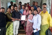 व्यक्ति की संदिग्ध परिस्थितियों में मौत का खुलासा न होने से ग्रामीण खफा, उग्र आंदोलन की दी चेतावनी