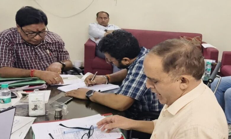 सिडकुल में जीएसटी विभाग की छापेमारी से मचा हड़कंप, दो करोड़ की जीएसटी चोरी पकड़ी, कई कंपनियां रडार पर सिडकुल में जीएसटी विभाग की छापेमारी से मचा हड़कंप, दो करोड़ की जीएसटी चोरी पकड़ी, कई कंपनियां रडार पर