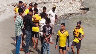 टनकपुर शारदा नदी में बुजुर्ग महिला का शव मिलने से सनसनी, नदी में डूबे दो युवक