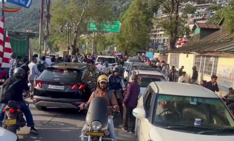 नैनीताल में 1 अगस्त से मॉल रोड पर हॉर्न बजाना पूरी तरह प्रतिबंधित, उल्लंघन पर होगा सख्त एक्शन नैनीताल में 1 अगस्त से मॉल रोड पर हॉर्न बजाना पूरी तरह प्रतिबंधित, उल्लंघन पर होगा सख्त एक्शन