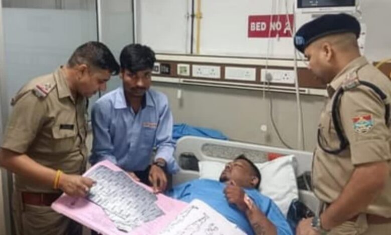 देहरादून: देर रात गोलियों की तड़तड़ाहट से गूंजी राजधानी, गोली लगने से दो घायल, ठेके के बाहर हुआ विवाद देहरादून: देर रात गोलियों की तड़तड़ाहट से गूंजी राजधानी, गोली लगने से दो घायल, ठेके के बाहर हुआ विवाद