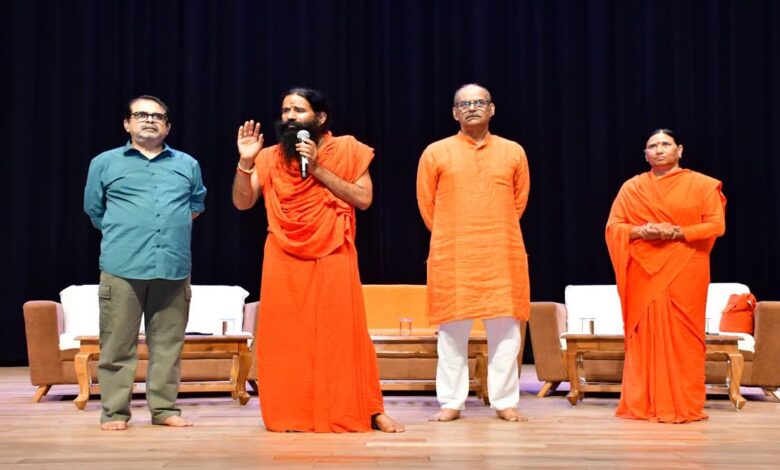 पतंजलि सिविल सर्विसेज अकादमी में 16 राज्यों के अभ्यर्थियों ने किया आवेदन, पतंजलि के 50 सन्यासी भी देंगे इंटरव्यू पतंजलि सिविल सर्विसेज अकादमी में 16 राज्यों के अभ्यर्थियों ने किया आवेदन, पतंजलि के 50 सन्यासी भी देंगे इंटरव्यू