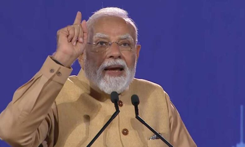 नीट पेपर लीक 2026 पर पीएम मोदी का बड़ा ऐलान- फास्ट ट्रैक कोर्ट में होगी सुनवाई नीट पेपर लीक 2026 पर पीएम मोदी का बड़ा ऐलान- फास्ट ट्रैक कोर्ट में होगी सुनवाई