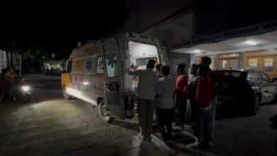 रामनगर में हाई टेंशन तार गिरने से मां-बेटे को लगा करंट, 60 से 70 फीसदी झुलसे, हायर सेंटर रेफर