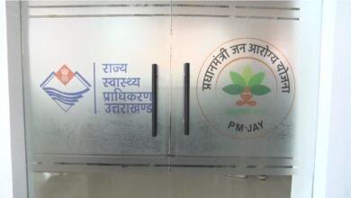 इंश्योरेंस मोड पर संचालित होगी आयुष्मान योजना, गोल्डन कार्ड को लेकर सीएम धामी से चर्चा के बाद होगा फैसला
