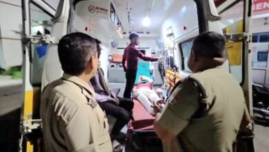 हरिद्वार में बड़ा हादसा, फाइव स्टार होटल निर्माण के लिए मार्बल उतारते समय दो लोग दबे, हालत गंभीर