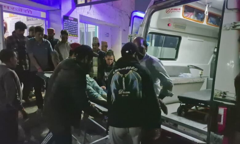 मसूरी में कुकर फटने से महिला बुरी तरह झुलसी, किचन में चावल बनाने समय हुई घटना, हायर सेंटर रेफर मसूरी में कुकर फटने से महिला बुरी तरह झुलसी, किचन में चावल बनाने समय हुई घटना, हायर सेंटर रेफर
