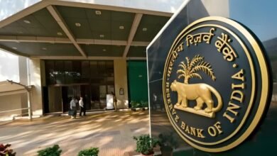 FD कराने वालों के लिए बड़ी खबर: 1 अक्टूबर से बदल जाएगा यह जरूरी नियम, सीधे आपकी जेब पर पड़ेगा असर