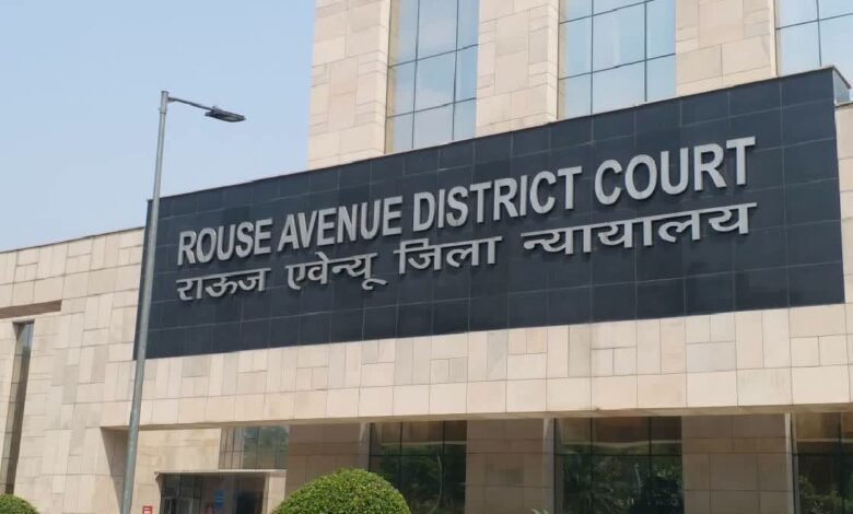 यौन उत्पीड़न मामला: कोर्ट ने बरी होने के खिलाफ महिला पहलवानों की अपील पर बृजभूषण शरण सिंह को जारी किया नोटिस