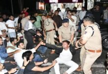DAV छात्रसंघ चुनाव से पहले SSP कैंप कार्यालय पर हंगामा, बंटू के खिलाफ NBW पर भड़के NSUI-कांग्रेस कार्यकर्ता
