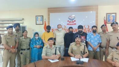 यूपी से उत्तराखंड के पहाड़ तक फैले नशा तस्करी नेटवर्क का भंडाफोड़, सद्दाम हुसैन के ‘व्हाट्सऐप चैट’ से पकड़े 6 स्मगलर