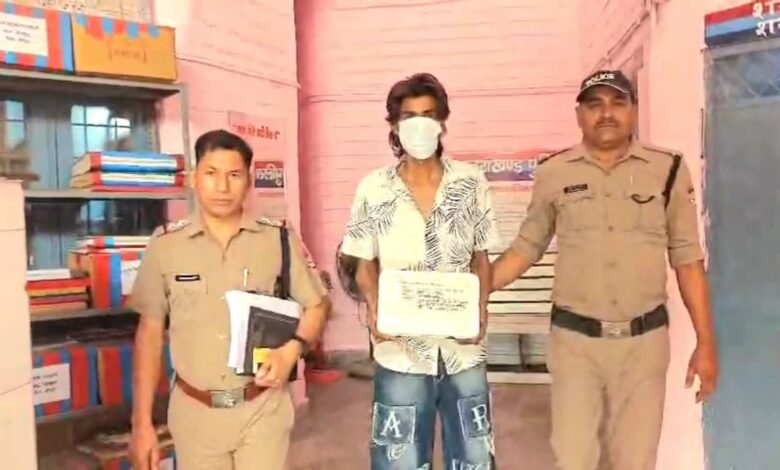 देहरादून से हरिद्वार तक सनसनी फैलाने वाला इनामी गिरफ्तार, महिला किडनैपिंग केस से जुड़े हैं तार