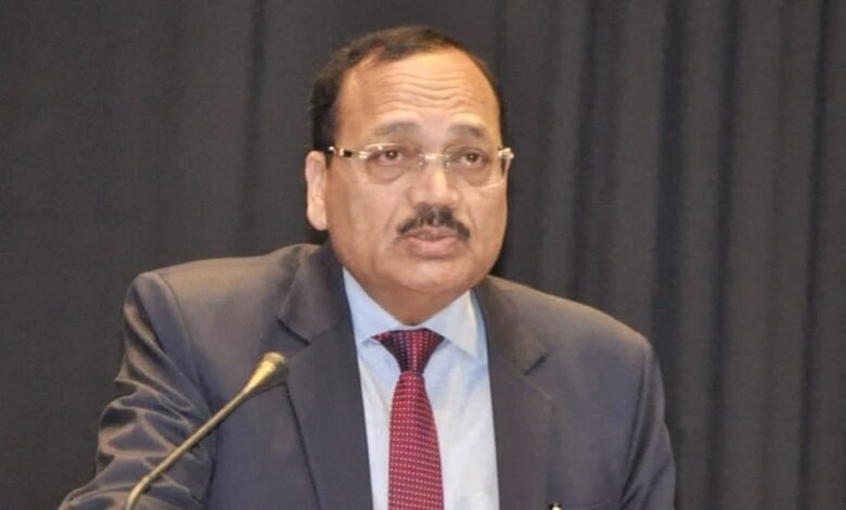 CJI सूर्यकांत ने SIR, वोट चोरी के आरोपों पर राहुल गांधी-खड़गे से मिलने से किया इनकार