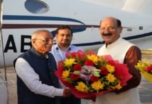 राज्यपाल डॉ. ढाल सिंह बिसेन ने ली शपथ, मुख्य न्यायाधीश ने दिलाई ओथ