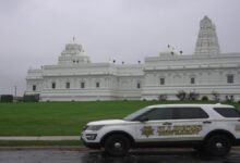 105 अमेरिकी सांसदों ने इलिनोइस हिंदू मंदिर हमले की FBI जांच की मांग की
