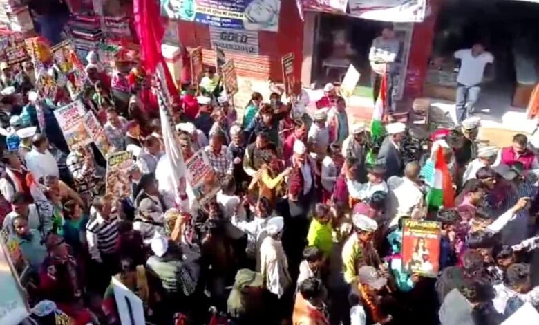 द्वाराहाट में कांग्रेस की परिवर्तन शंखनाद रैली, 2027 में सरकार बनाने का किया दावा, बीजेपी पर साधा निशाना