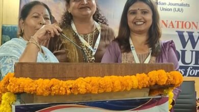 महिला पत्रकार सिर्फ खबरें नहीं लिख रहीं, बल्कि समाज की सोच बदल रही